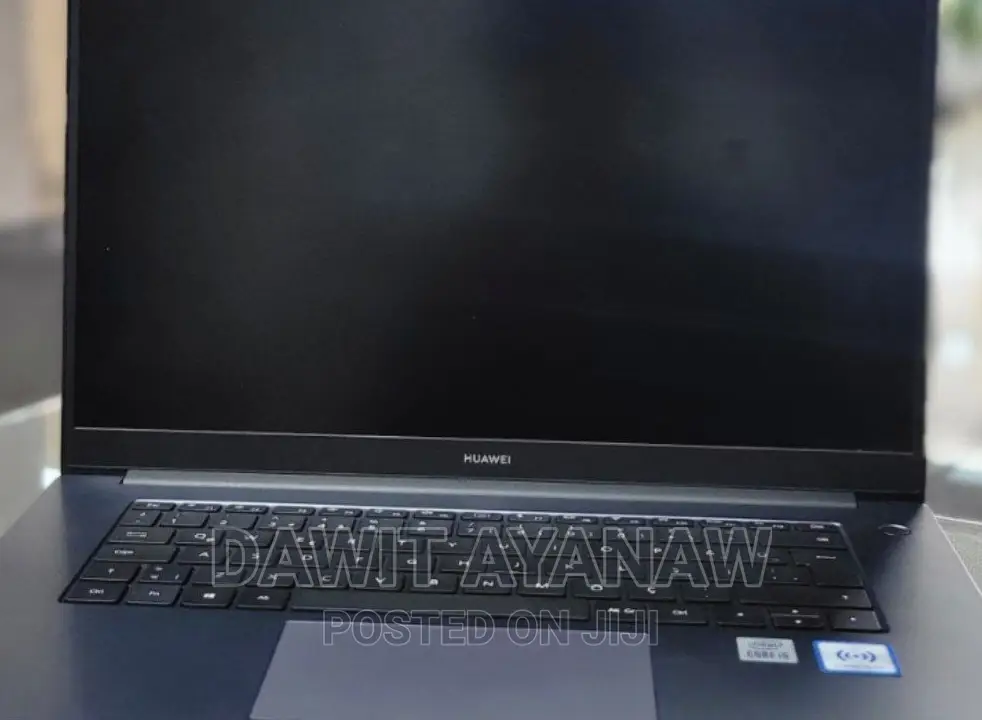 New Laptop Huawei Matebook D 15 8GB Intel Core I5 SSD 512GB