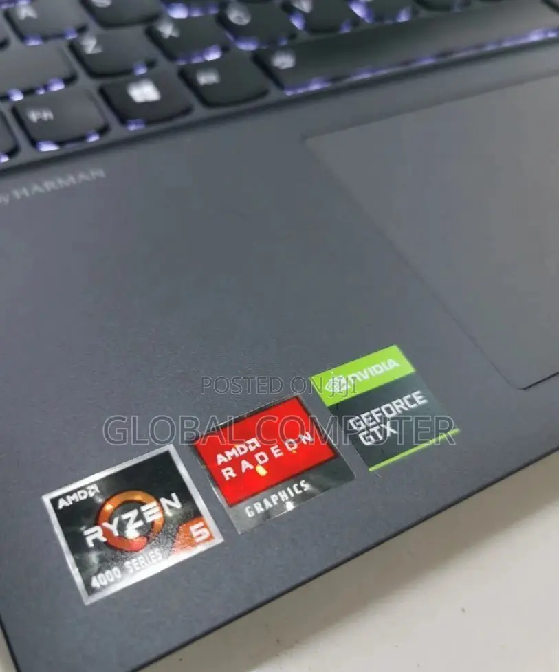 New Laptop Lenovo Legion 5 8GB AMD Ryzen 7 SSD 256GB