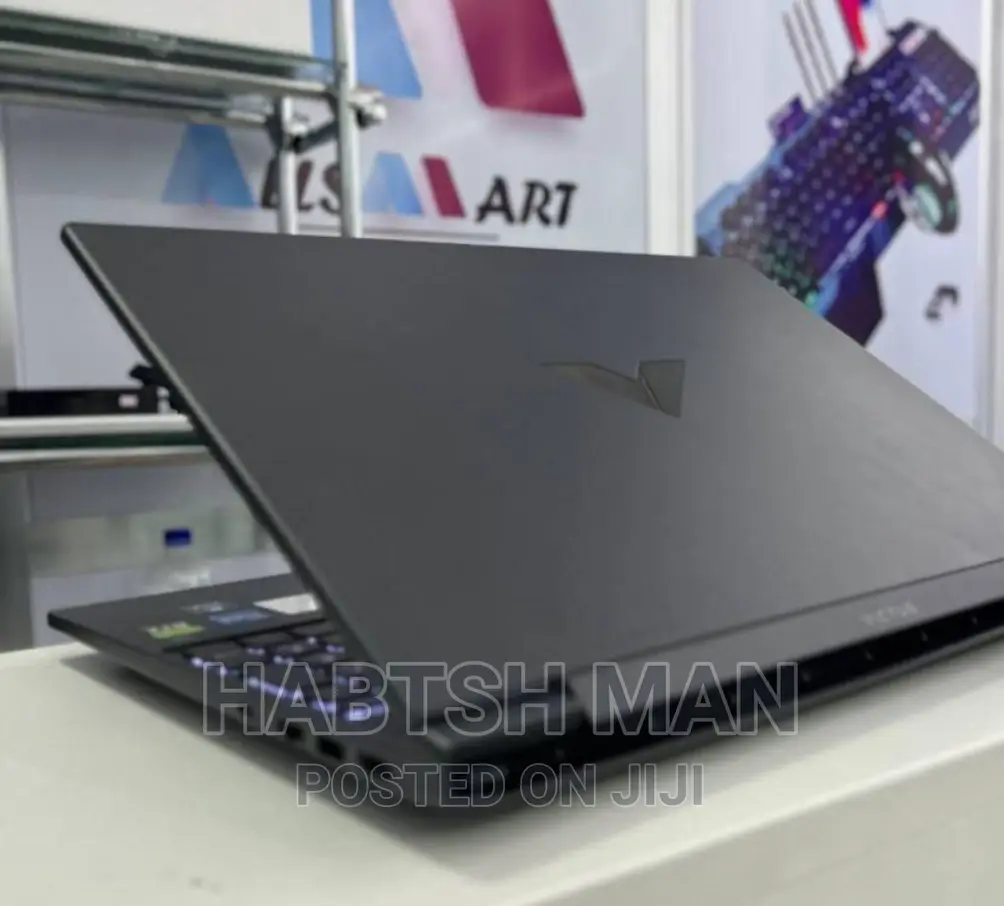 New Laptop HP Victus 16 16GB Intel Core I7 SSD 512GB