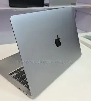 Photo - New Laptop Apple MacBook Pro 2020 16GB Intel Core I5 SSD 1T