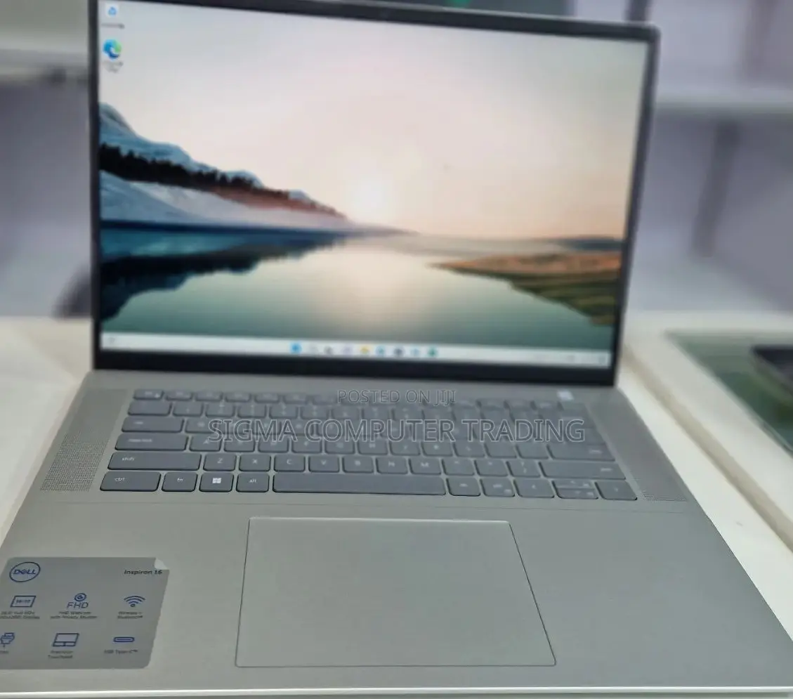 New Laptop Dell Inspiron 15 16GB Intel Core I7 SSD 512GB