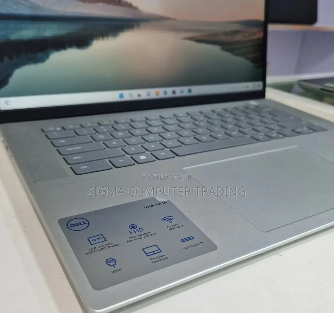 New Laptop Dell Inspiron 15 16GB Intel Core I7 SSD 512GB