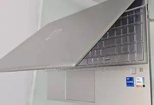 New Laptop HP Envy 17-3000 16GB Intel Core I7 SSD 1T