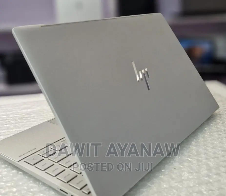New Laptop HP Envy 13 16GB Intel Core I7 SSD 512GB