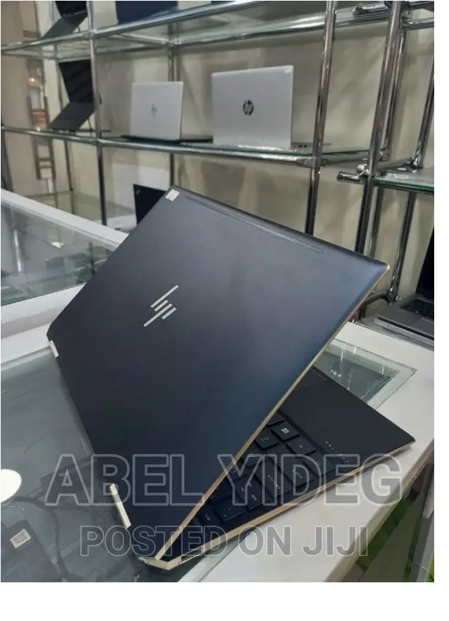 New Laptop HP Spectre X360 16GB Intel Core I7 SSD 512GB