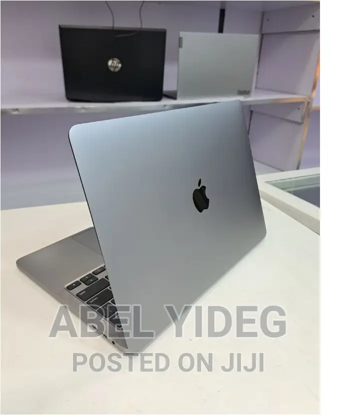 New Laptop Apple MacBook Pro 2020 16GB Intel Core I5 SSD 1T