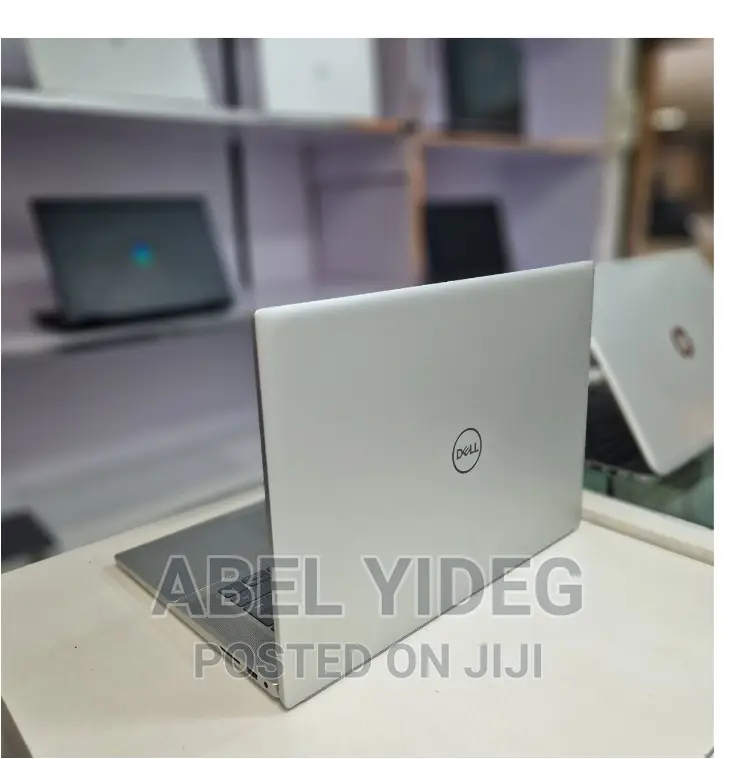 New Laptop Dell 16GB Intel Core I7 SSD 512GB