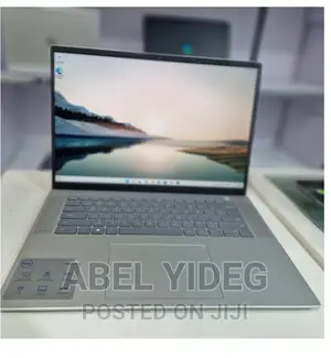 New Laptop Dell 16GB Intel Core I7 SSD 512GB