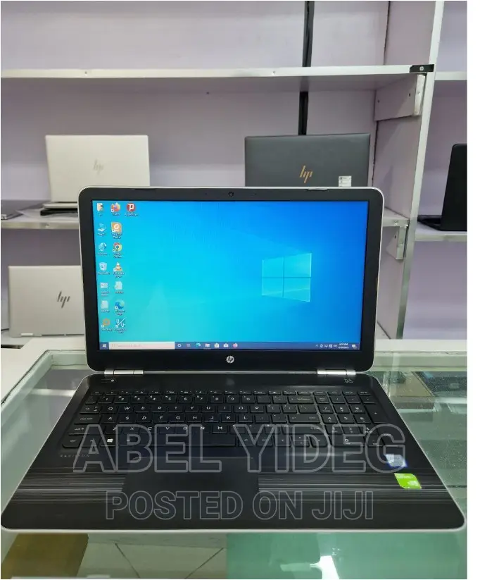 New Laptop HP Pavilion 15 8GB Intel Core I5 HDD 1T