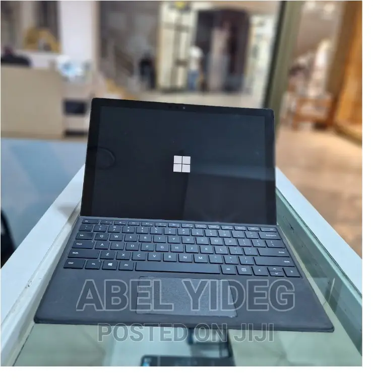 New Laptop Microsoft Surface Pro 6 8GB Intel Core I5 SSD 256GB