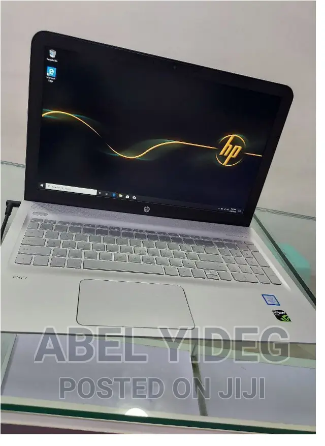 New Laptop HP Envy 15 8GB Intel Core I5 HDD 1T