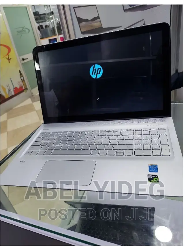 New Laptop HP Envy 15 8GB Intel Core I5 HDD 1T