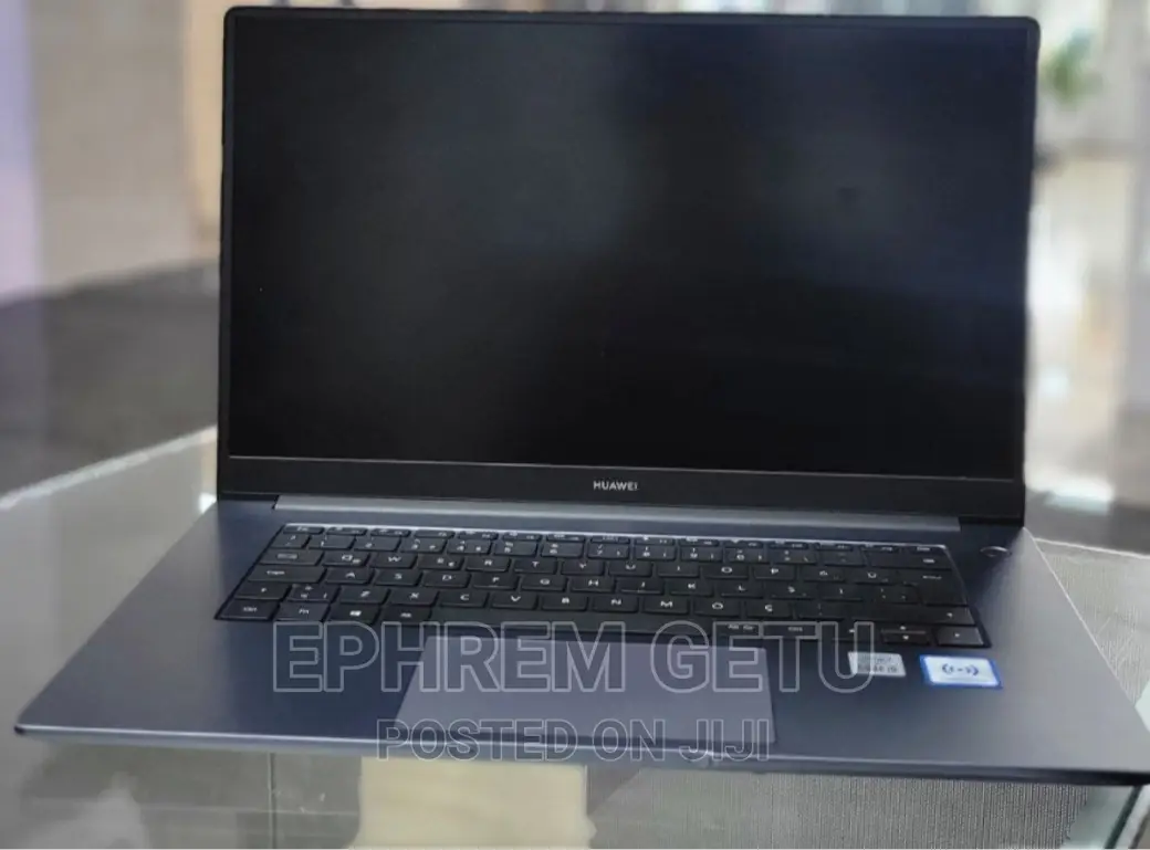 New Laptop Huawei Matebook D 15 8GB Intel Core I5 SSD 512GB