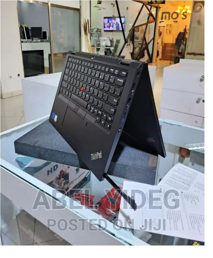 New Laptop Lenovo ThinkPad Yoga 16GB Intel Core i7 SSD 512GB