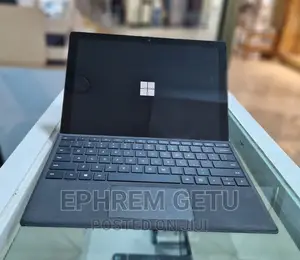 Photo - New Laptop Microsoft Surface Pro 6 8GB Intel Core I5 SSD 256GB