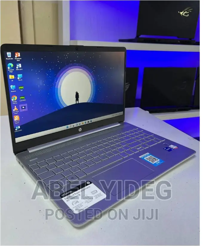 New Laptop HP Stream Notebook 16GB Intel Core i7 SSD 512GB