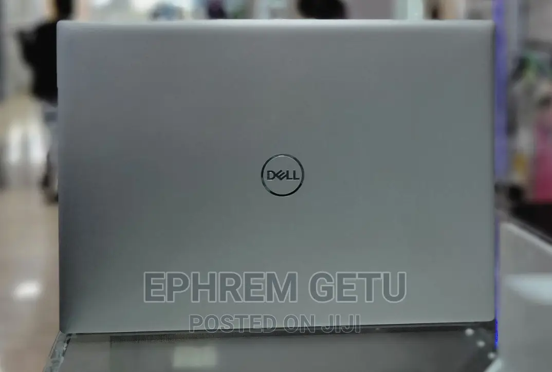 New Laptop Dell Inspiron 15 16GB AMD Ryzen 7 SSD 1T