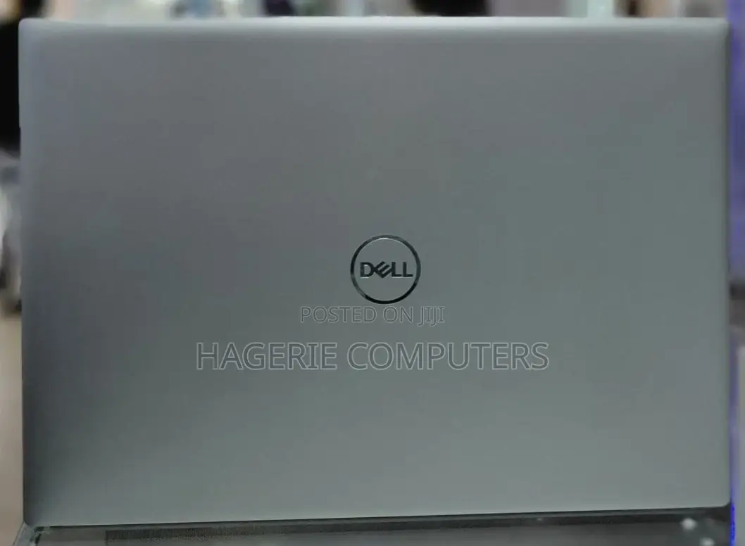 New Laptop Dell Inspiron 17 1750 16GB AMD Ryzen 7 SSD 1T