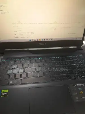 New Laptop MSI Pulse GL66 8GB Intel Core I7 SSD 512GB