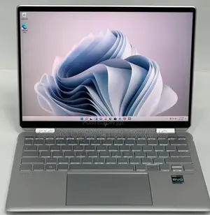 New Laptop HP Spectre 14 16GB Intel Core I5 SSD 1T