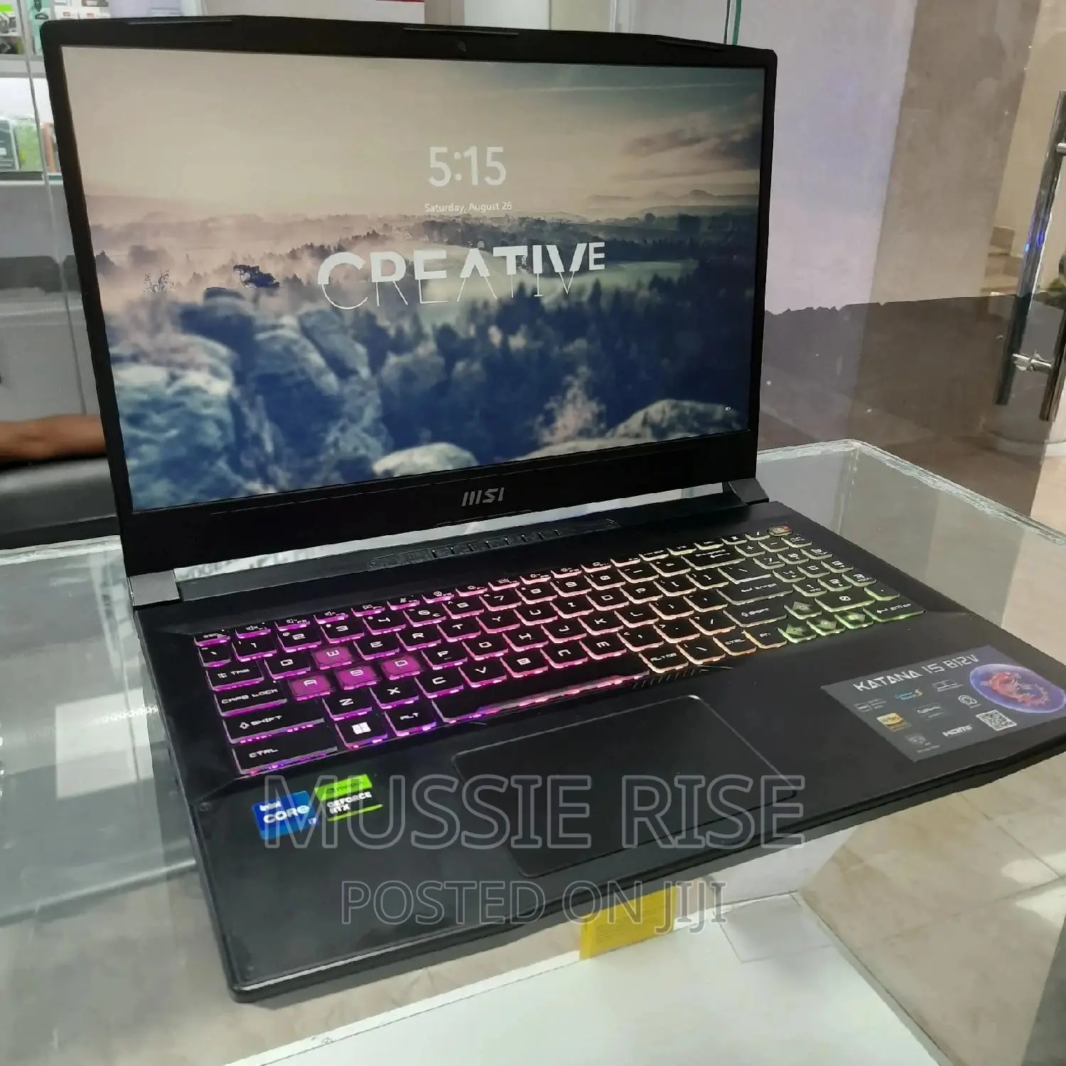 New Laptop MSI Crosshair 15 B12U 16GB Intel Core I7 SSD 512GB