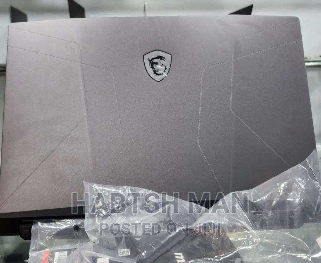 New Laptop MSI Pulse GL66 8GB Intel Core I5 SSD 512GB