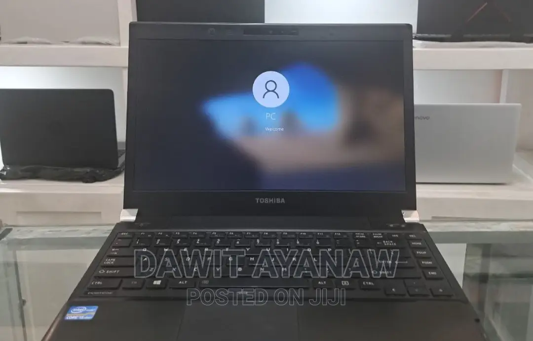 New Laptop Toshiba 4GB Intel Core I5 HDD 500GB