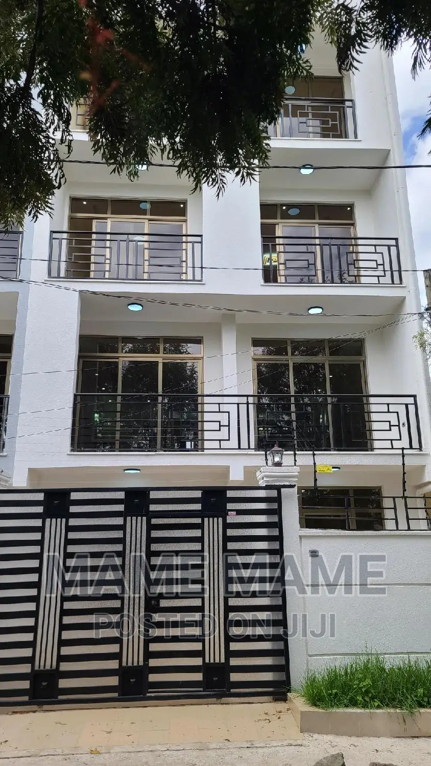 6bdrm House in Addis Abeba, Bole for sale