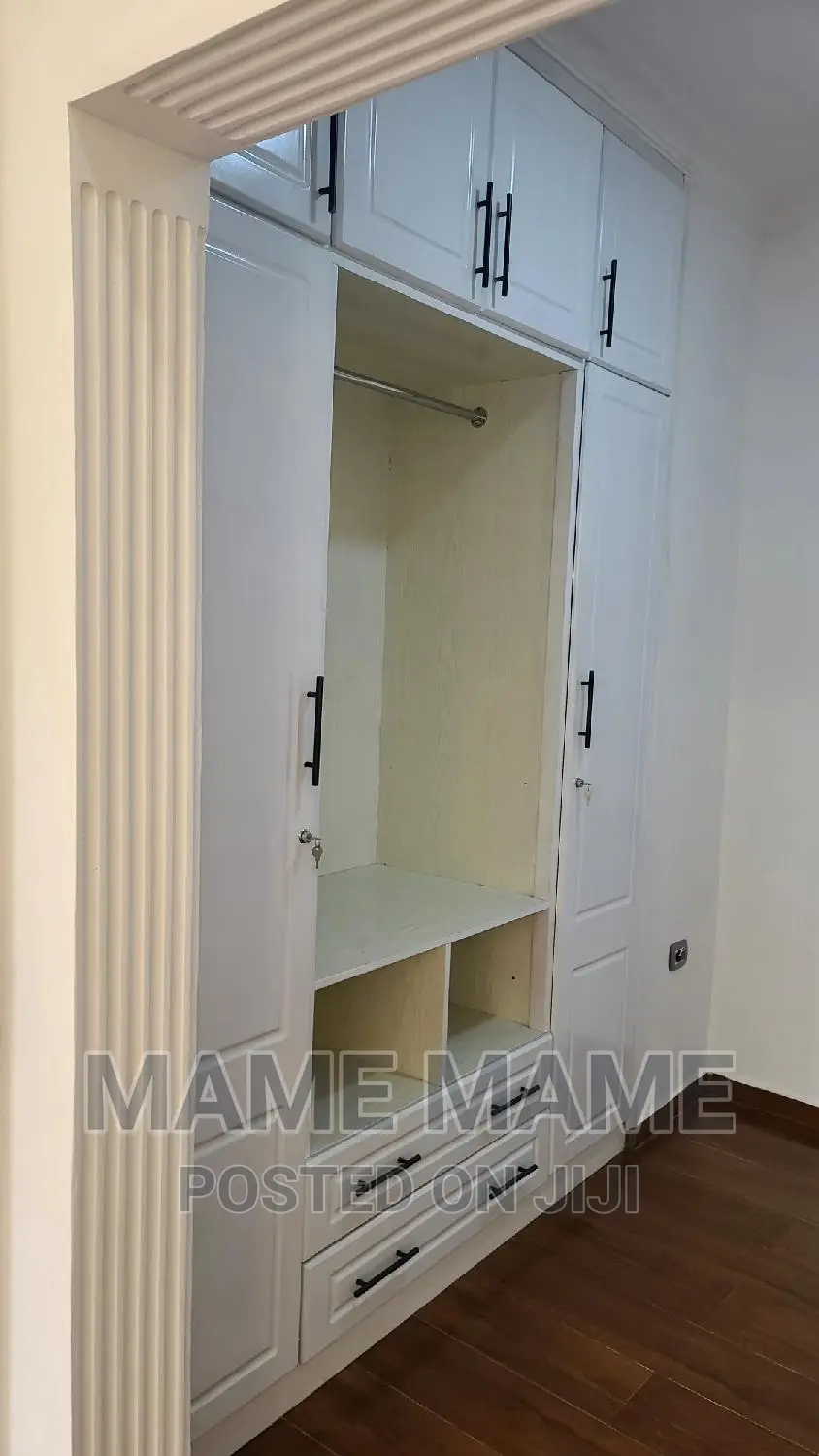 6bdrm House in Addis Abeba, Bole for sale