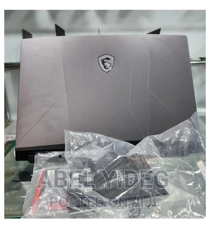 New Laptop MSI 8GB Intel Core I5 SSD 512GB