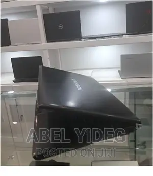 New Laptop Toshiba Satellite C55 4GB Intel Core I5 HDD 640GB