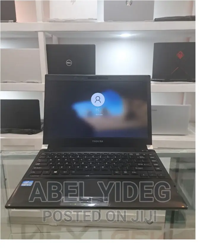 New Laptop Toshiba Satellite C55 4GB Intel Core I5 HDD 640GB