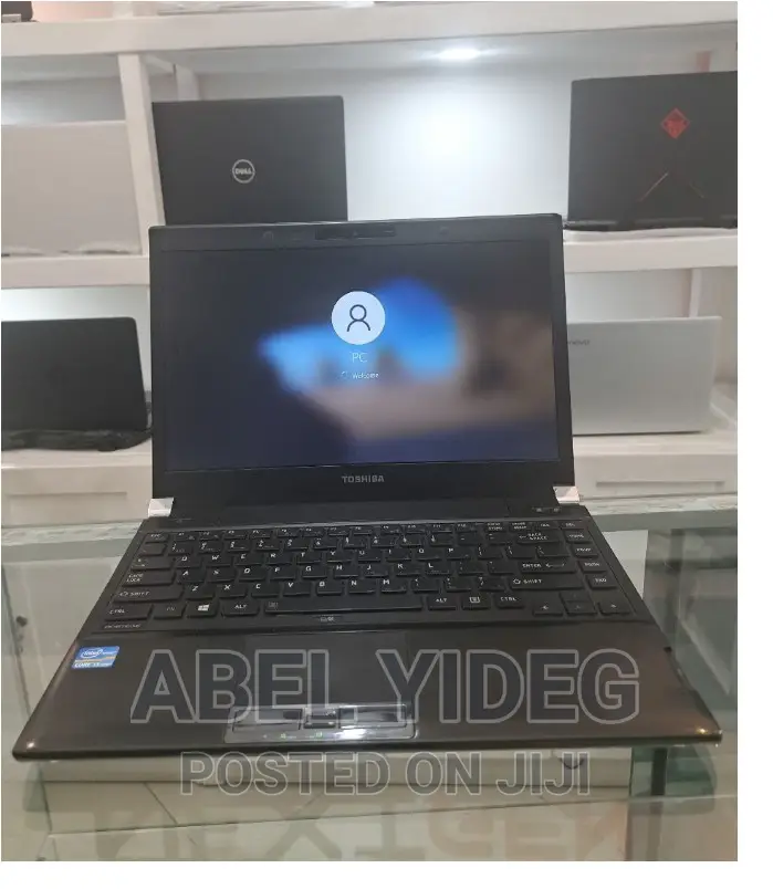 New Laptop Toshiba Satellite C55 4GB Intel Core I5 HDD 640GB
