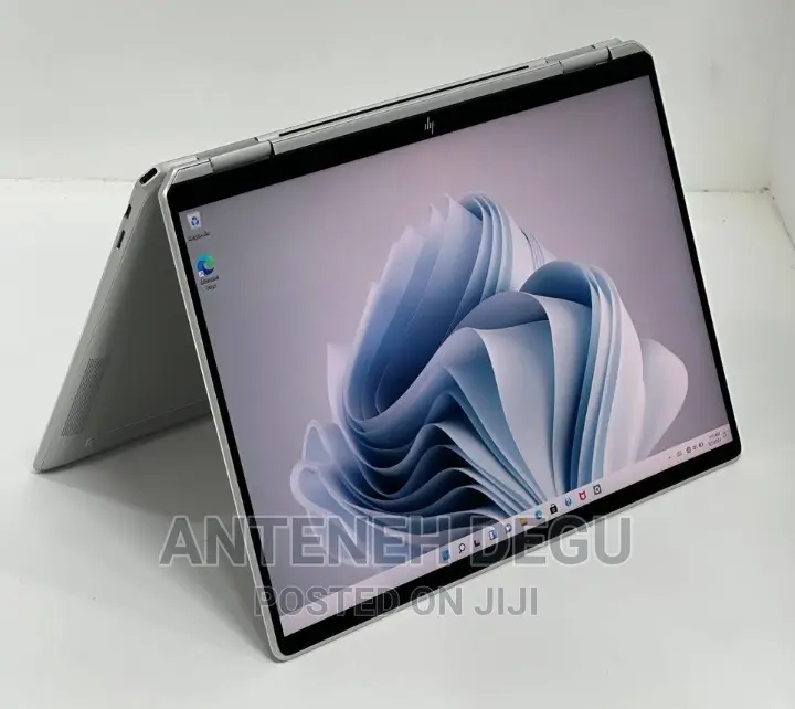 New Laptop HP Spectre X360 16GB Intel Core I5 SSD 1T