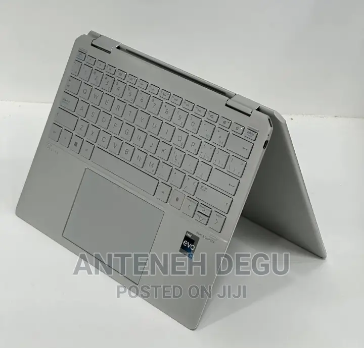 New Laptop HP Spectre X360 16GB Intel Core I5 SSD 1T