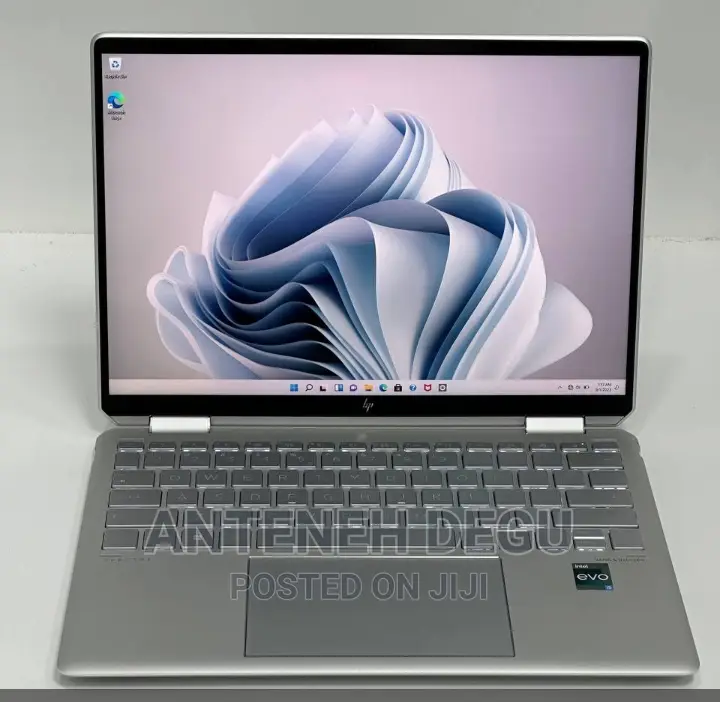 New Laptop HP Spectre X360 16GB Intel Core I5 SSD 1T