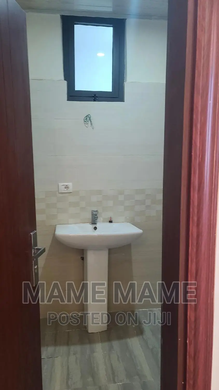 3bdrm Apartment in Addis Abeba, Bole for rent