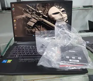 New Laptop MSI Pulse GL66 8GB Intel Core I5 SSD 512GB