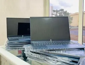 New Laptop HP Pavilion 15 8GB AMD Ryzen 7 SSD 512GB