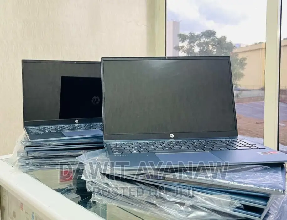 New Laptop HP Pavilion 15 8GB AMD Ryzen 7 SSD 512GB