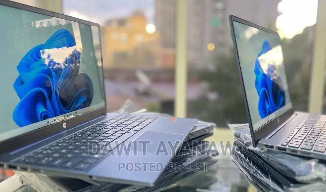 New Laptop HP Pavilion 15 8GB AMD Ryzen 7 SSD 512GB