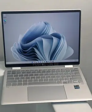 Photo - New Laptop HP Spectre 13 8GB Intel Core I5 SSD 1T