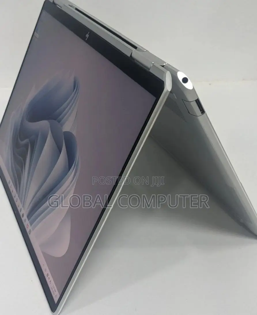 New Laptop HP Spectre 13 8GB Intel Core I5 SSD 1T