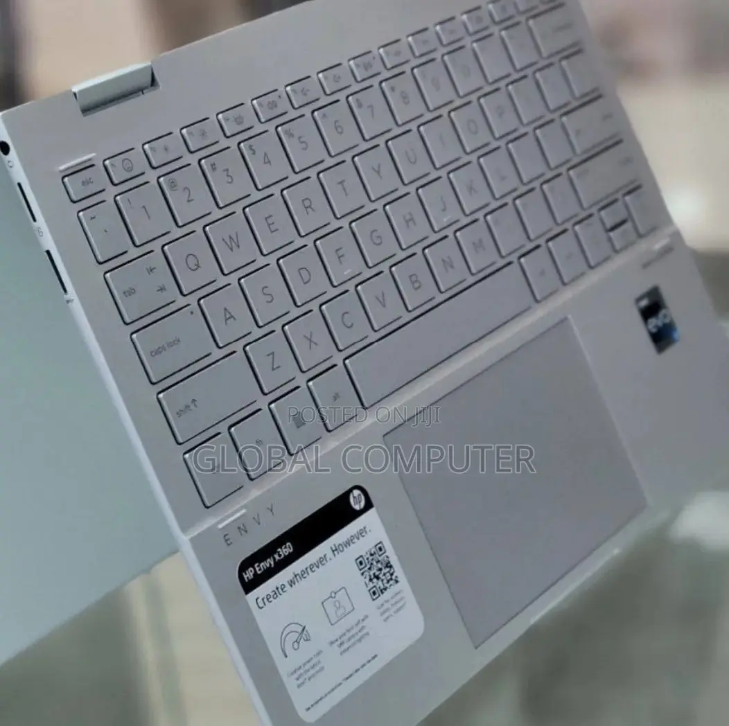 New Laptop HP Envy 15-Ep0xxx 8GB Intel Core I7 SSD 512GB