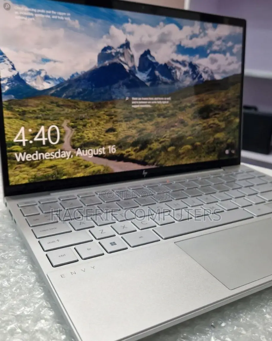 New Laptop HP Envy 13 16GB Intel Core I7 SSD 512GB