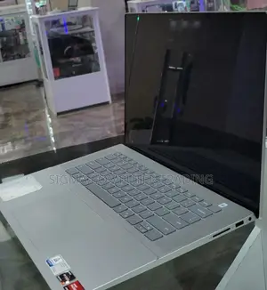 Photo - New Laptop Dell Inspiron 15 16GB AMD Ryzen 7 SSD 1T