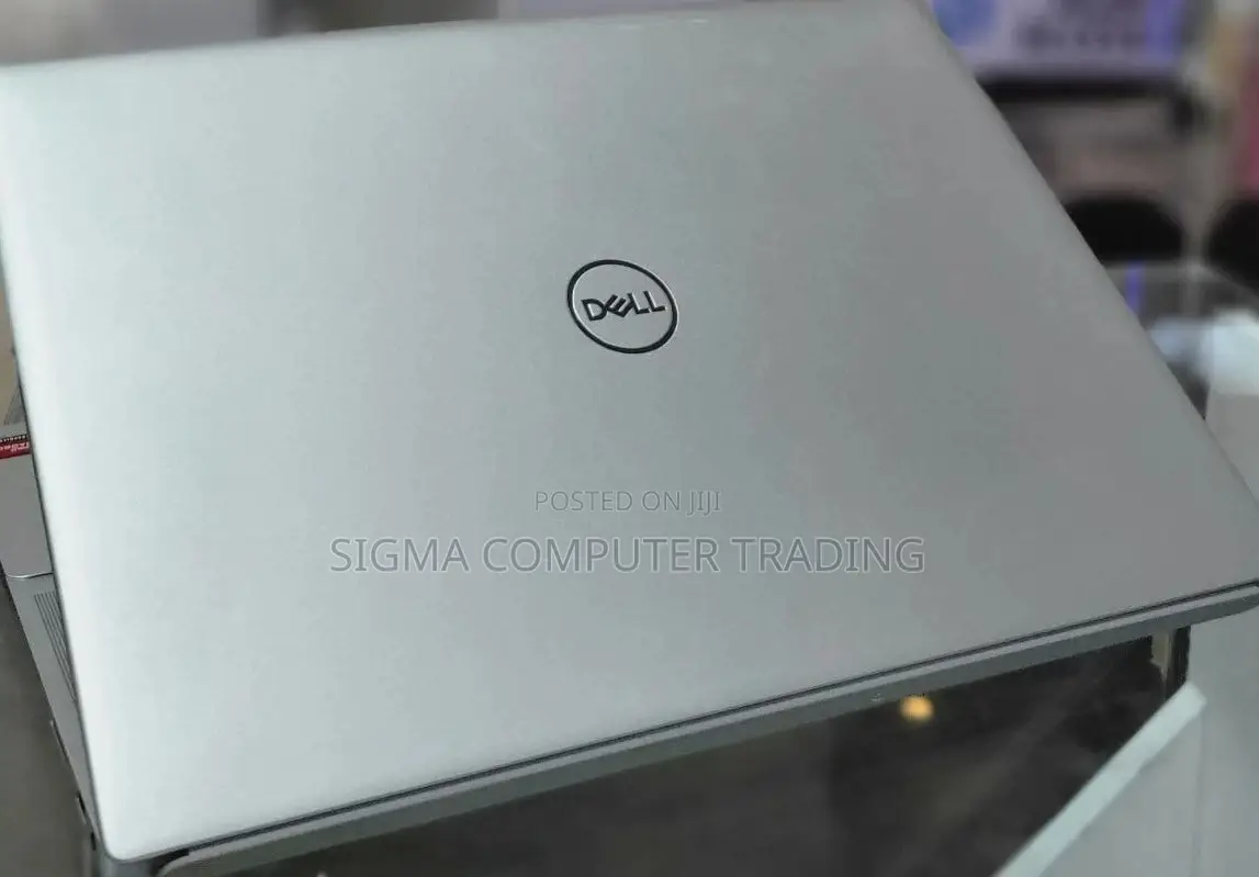 New Laptop Dell Inspiron 15 16GB AMD Ryzen 7 SSD 1T
