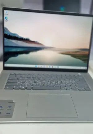 Photo - New Laptop Dell Inspiron 15 16GB Intel Core I7 SSD 512GB