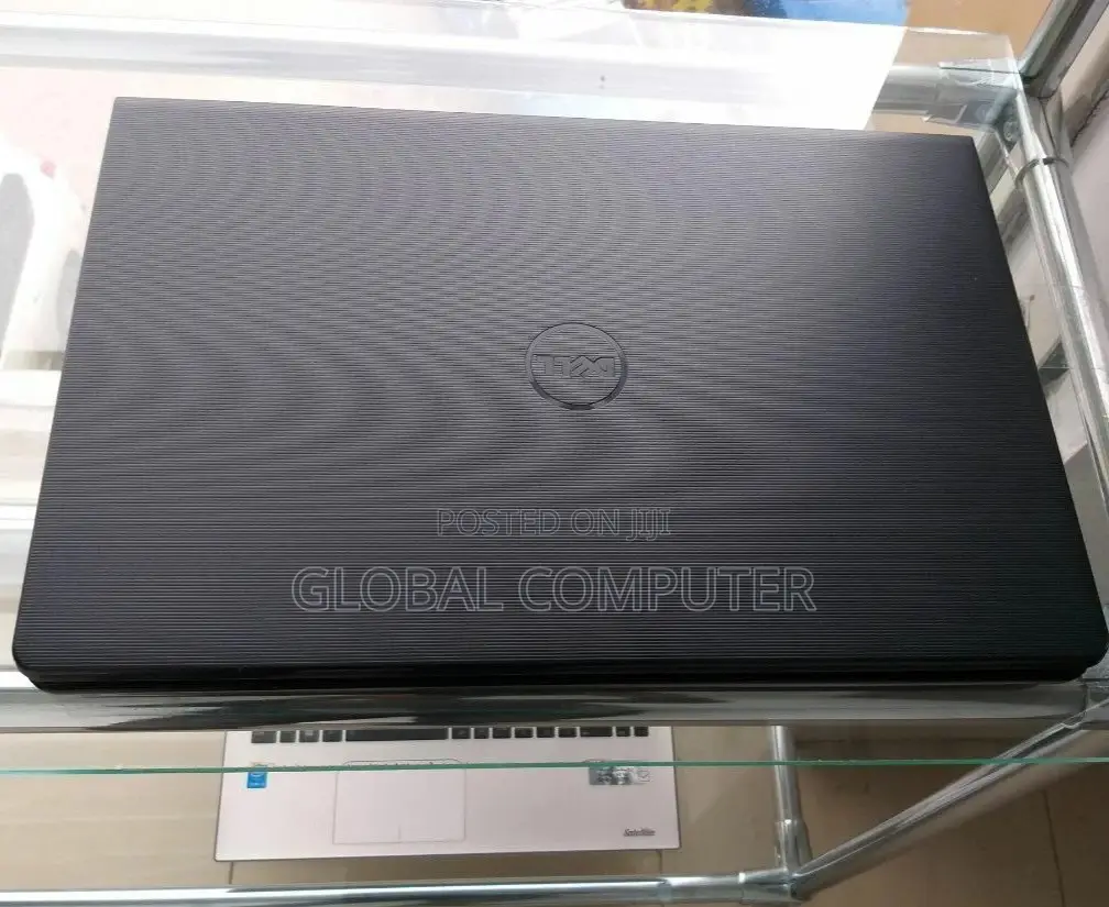 New Laptop Dell Inspiron 15 8GB Intel Core I5 HDD 1T