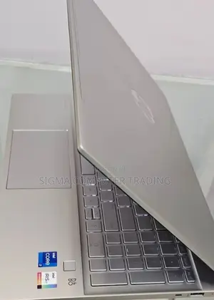 New Laptop HP Pavilion 15 8GB Intel Core I7 SSD 512GB